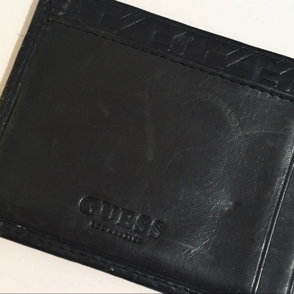 Guess | Card Holder - Picture 3 of 4